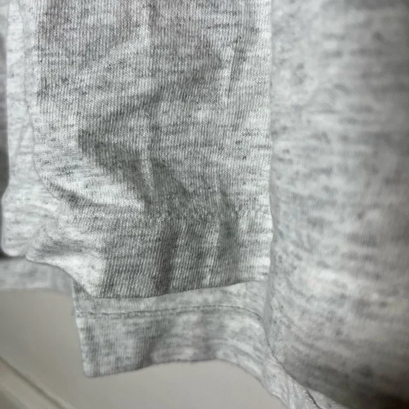 Vintage 90s Alberta graphic shirt - Picture 4 of 8